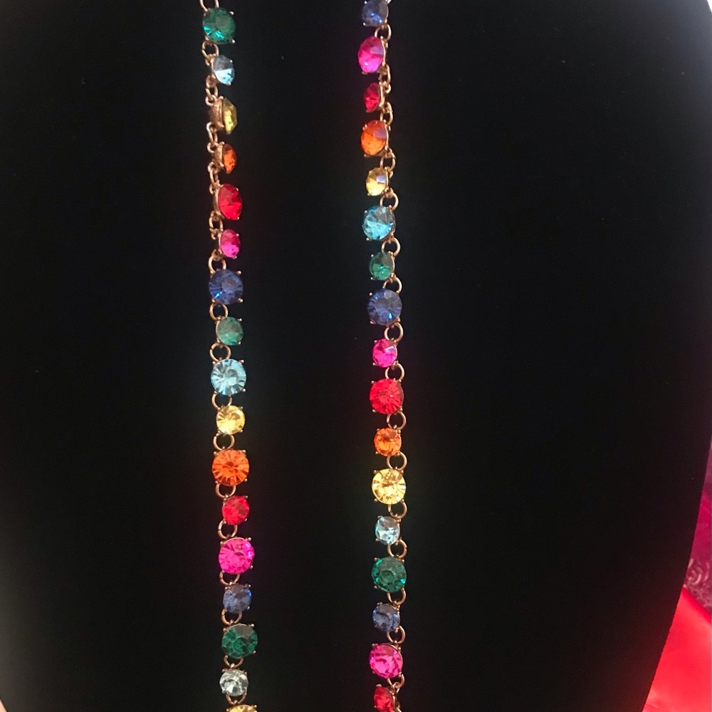 Multi colored necklace set!